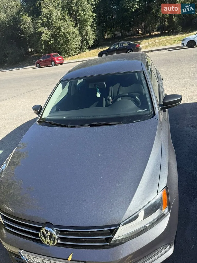 Volkswagen Jetta, 2015