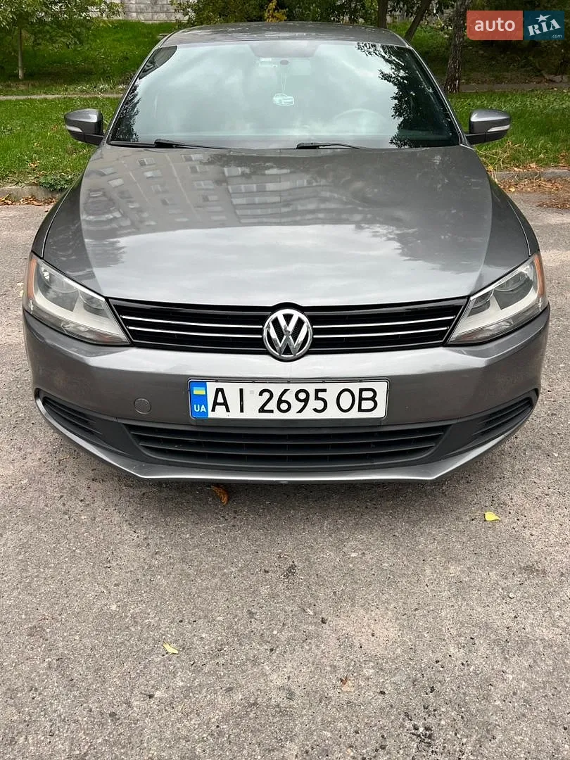Volkswagen Jetta, 2012