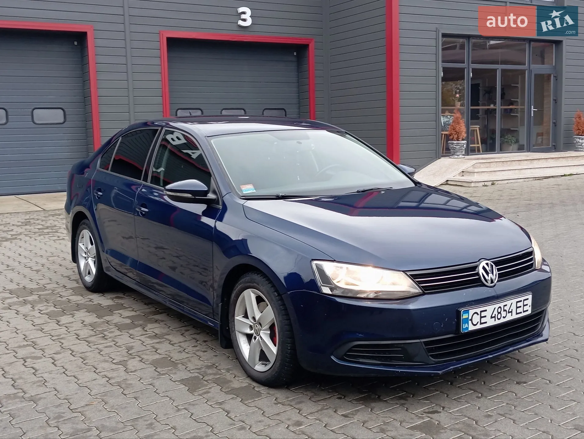 Volkswagen Jetta, 2011