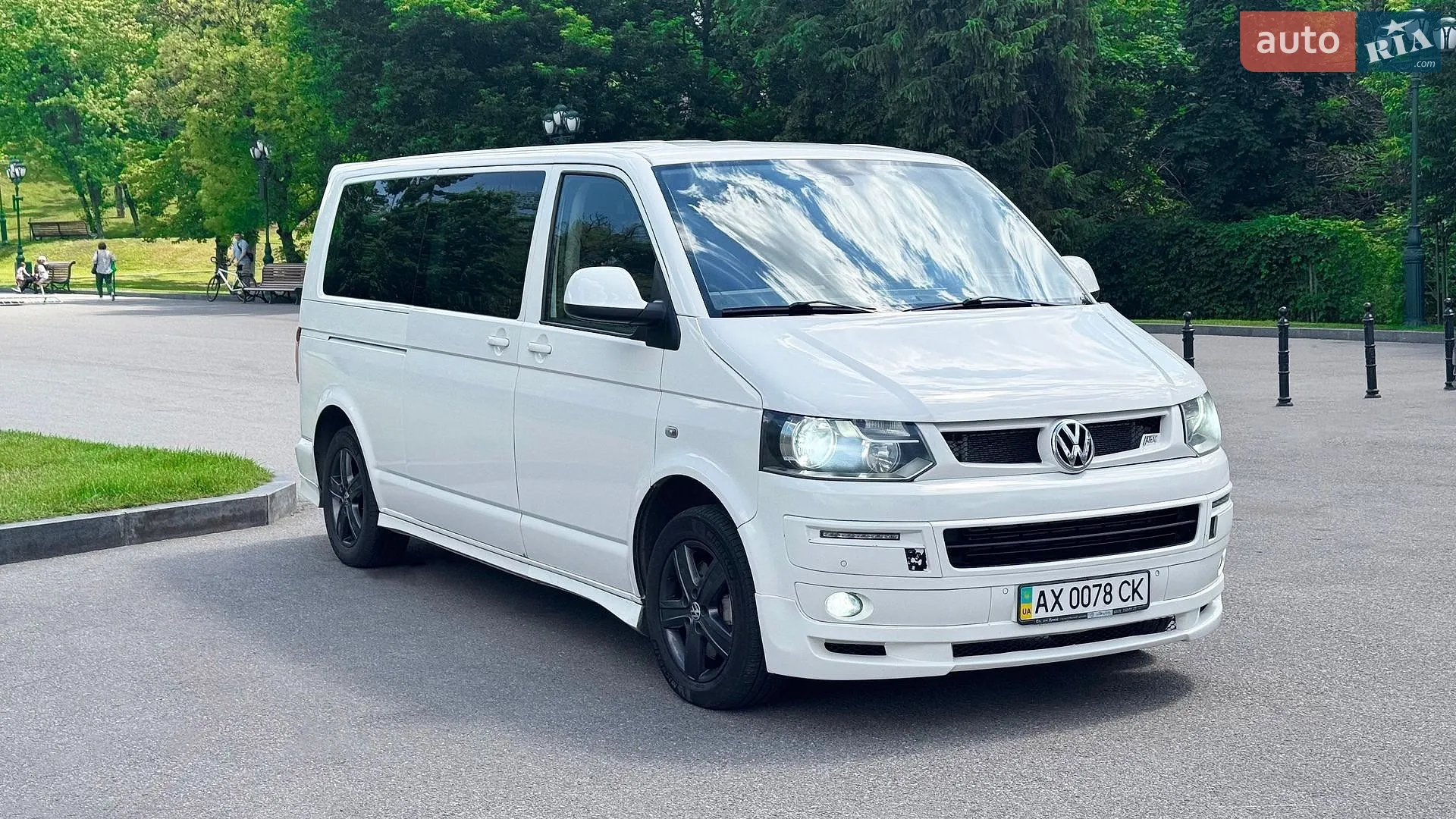 Volkswagen Multivan, 2010