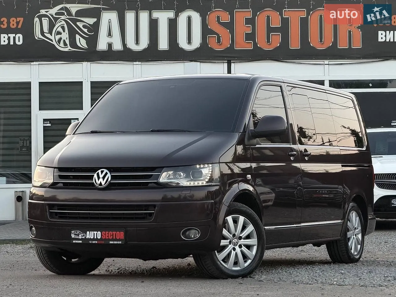 Volkswagen Multivan, 2013
