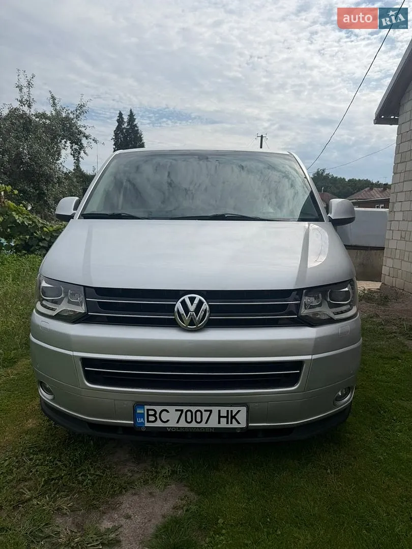 Volkswagen Multivan, 2011