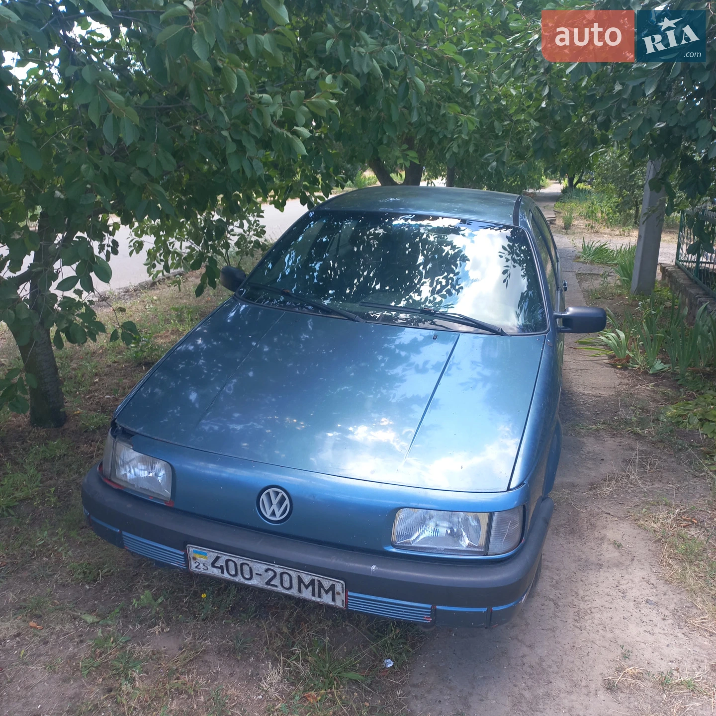Volkswagen Passat, 1990