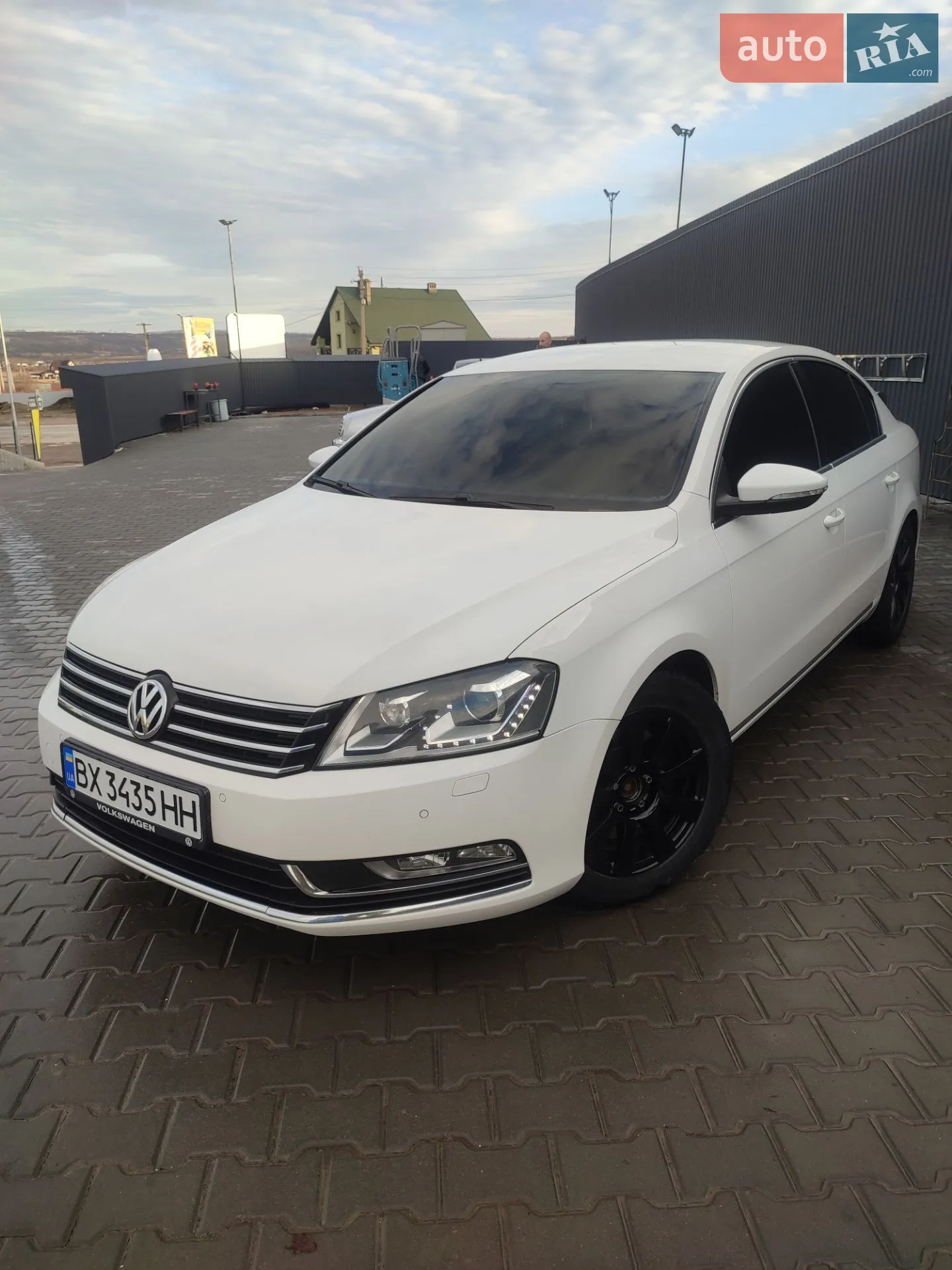 Volkswagen Passat, 2011