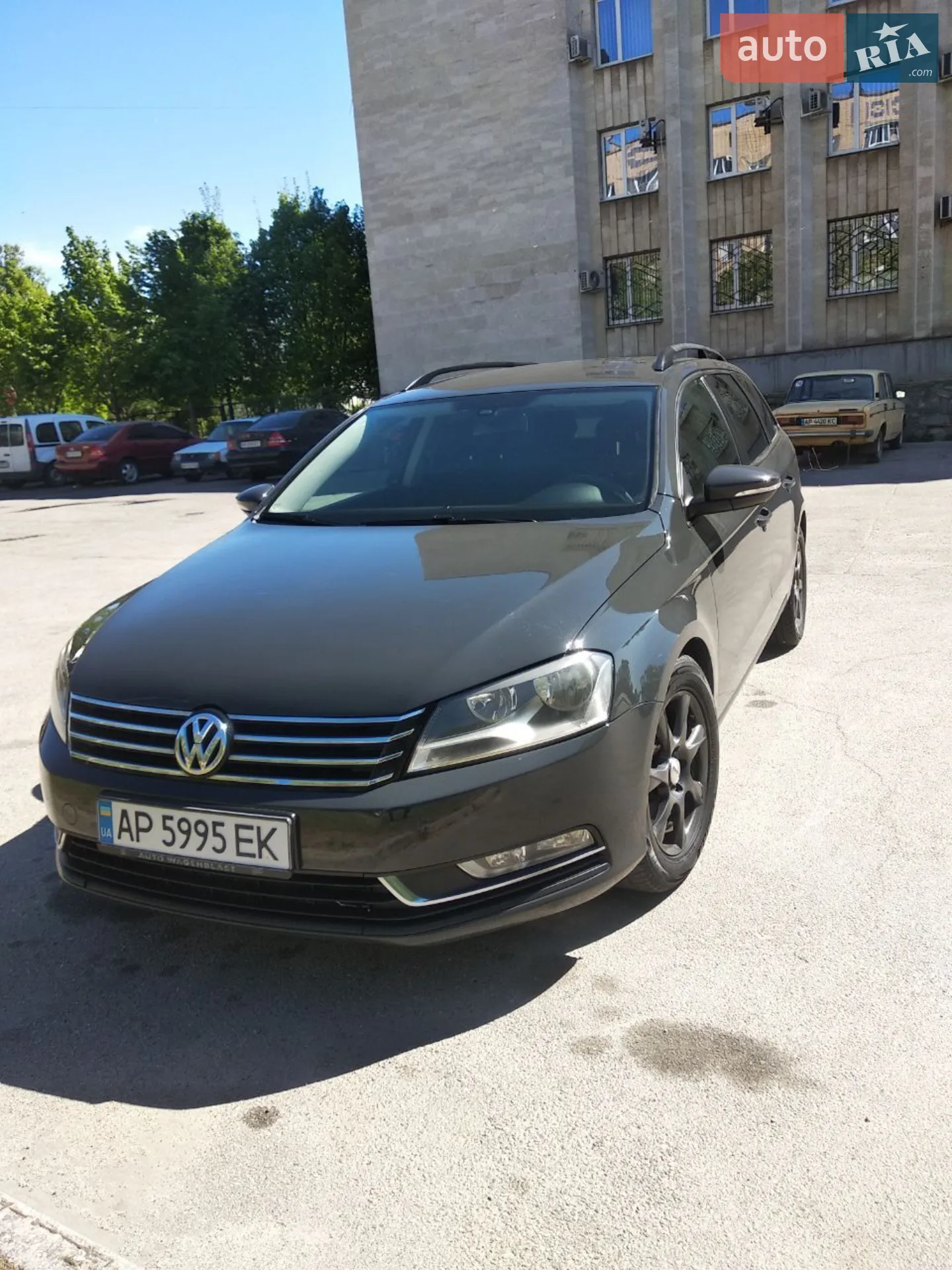 Volkswagen Passat, 2011
