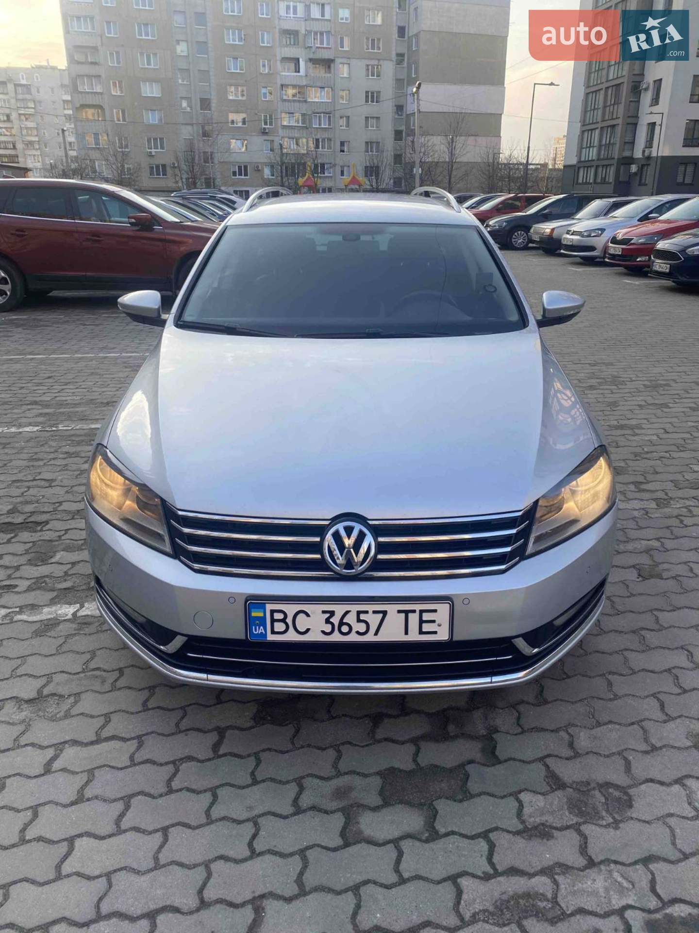 Volkswagen Passat, 2011