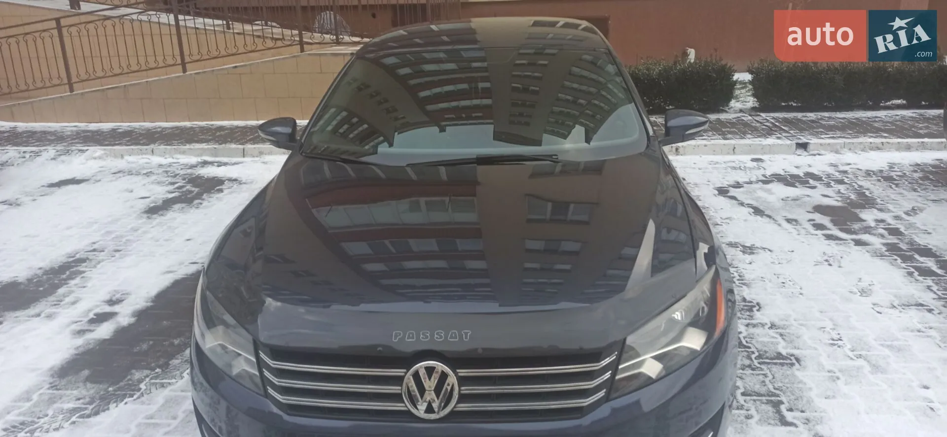 Volkswagen Passat, 2011