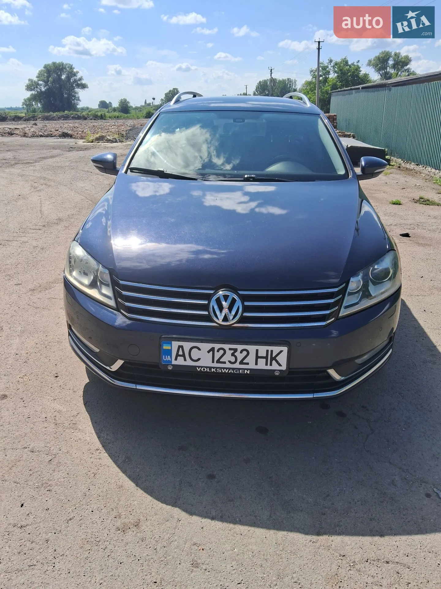 Volkswagen Passat, 2011