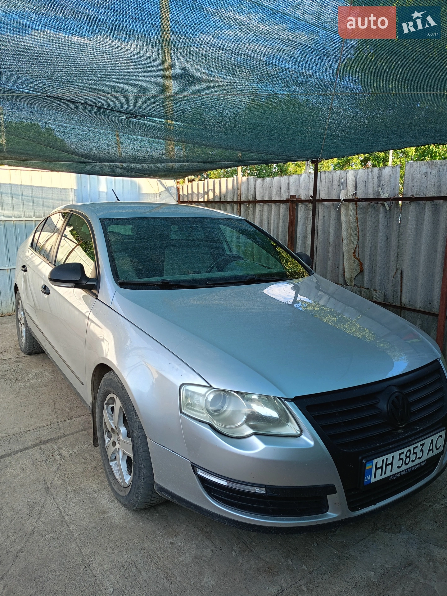 Volkswagen Passat, 2005