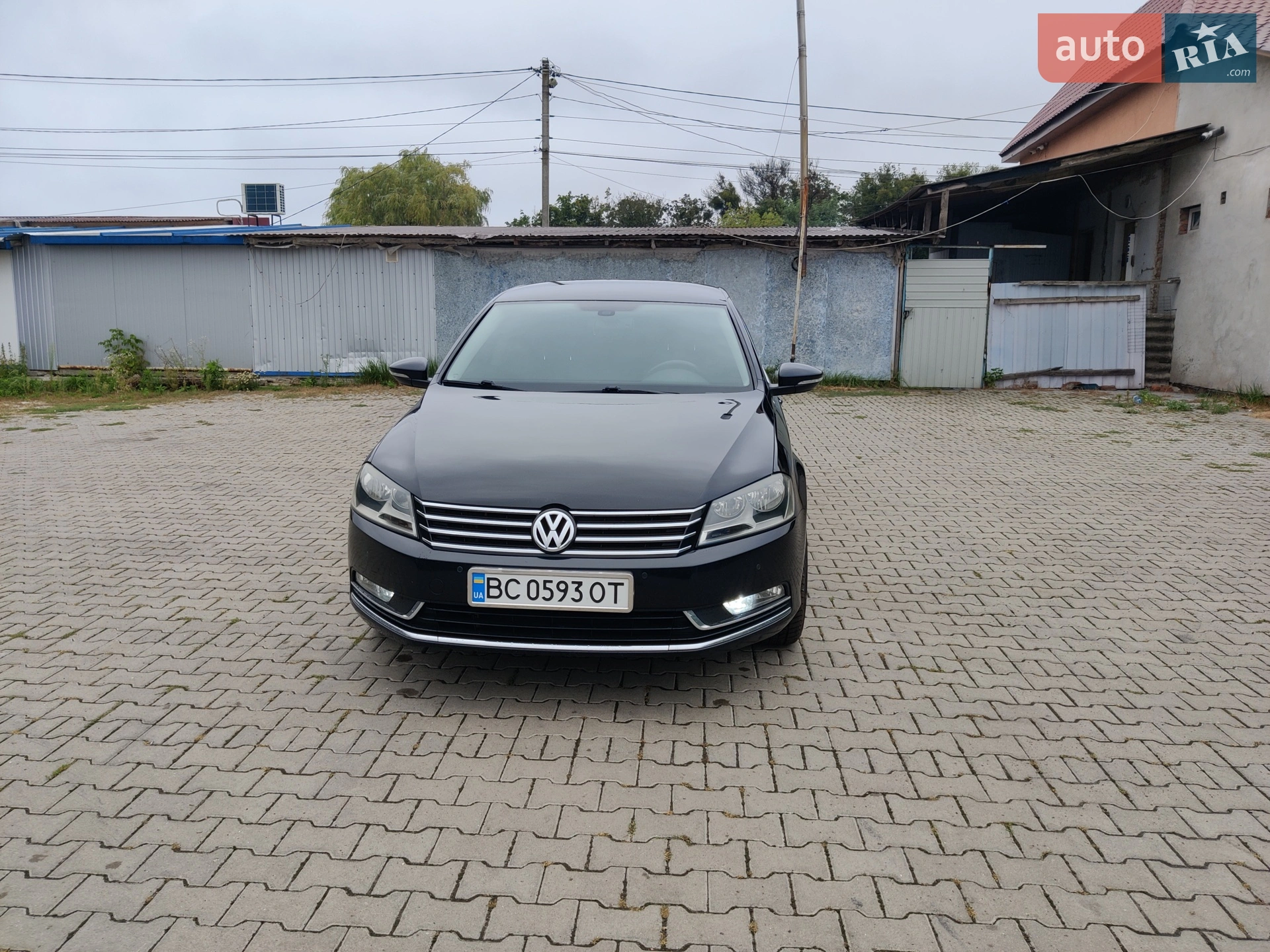 Volkswagen Passat, 2011