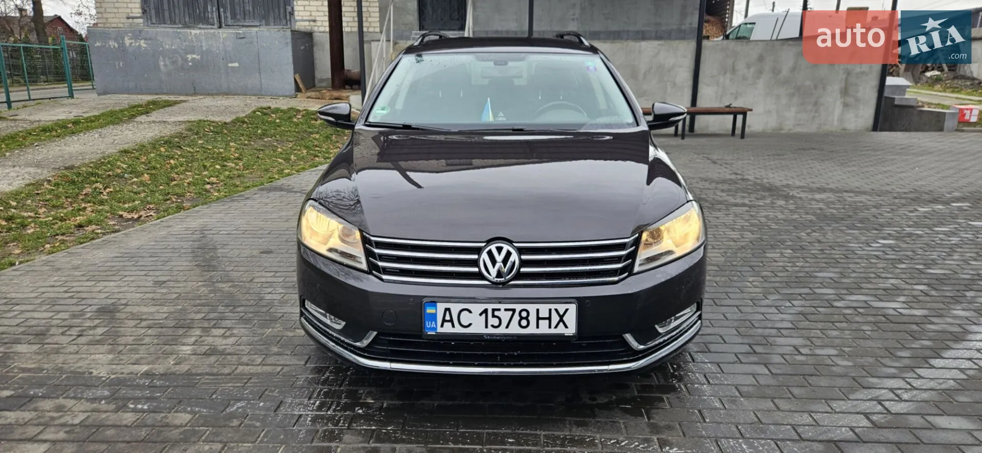 Volkswagen Passat, 2011