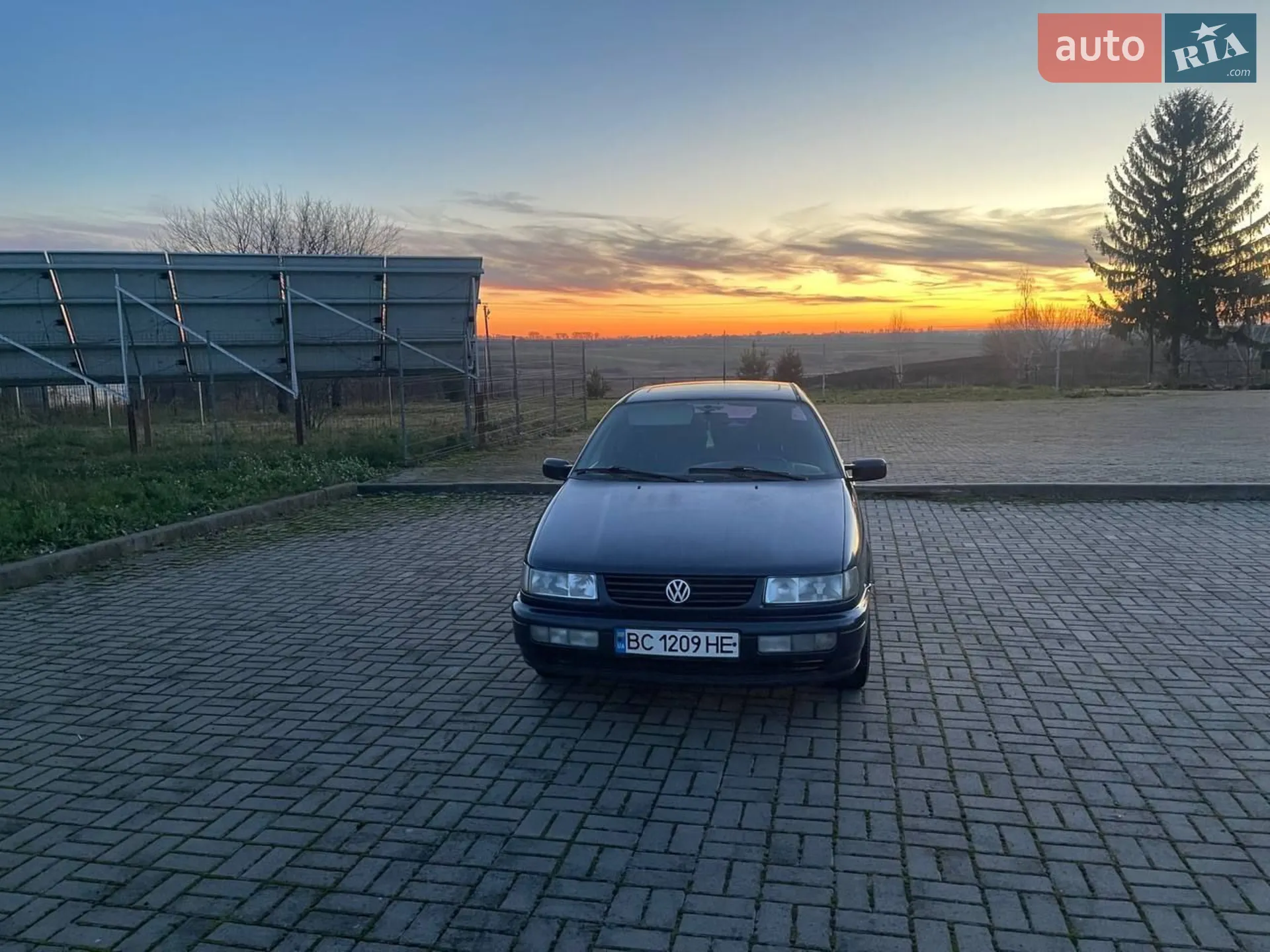 Volkswagen Passat, 1993