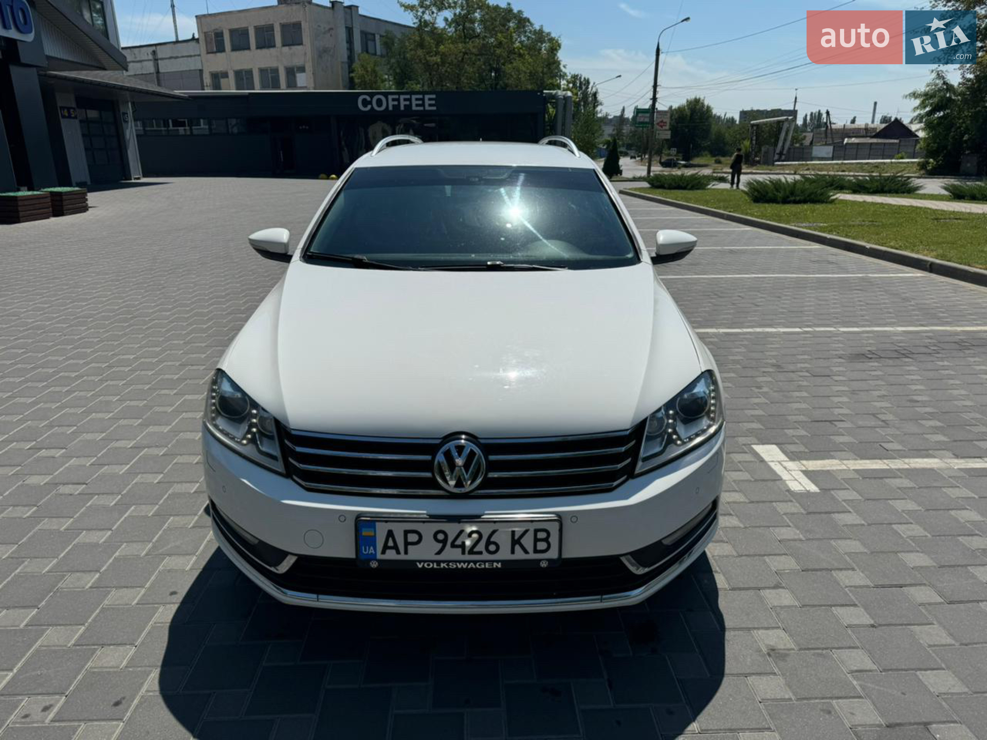 Volkswagen Passat, 2011