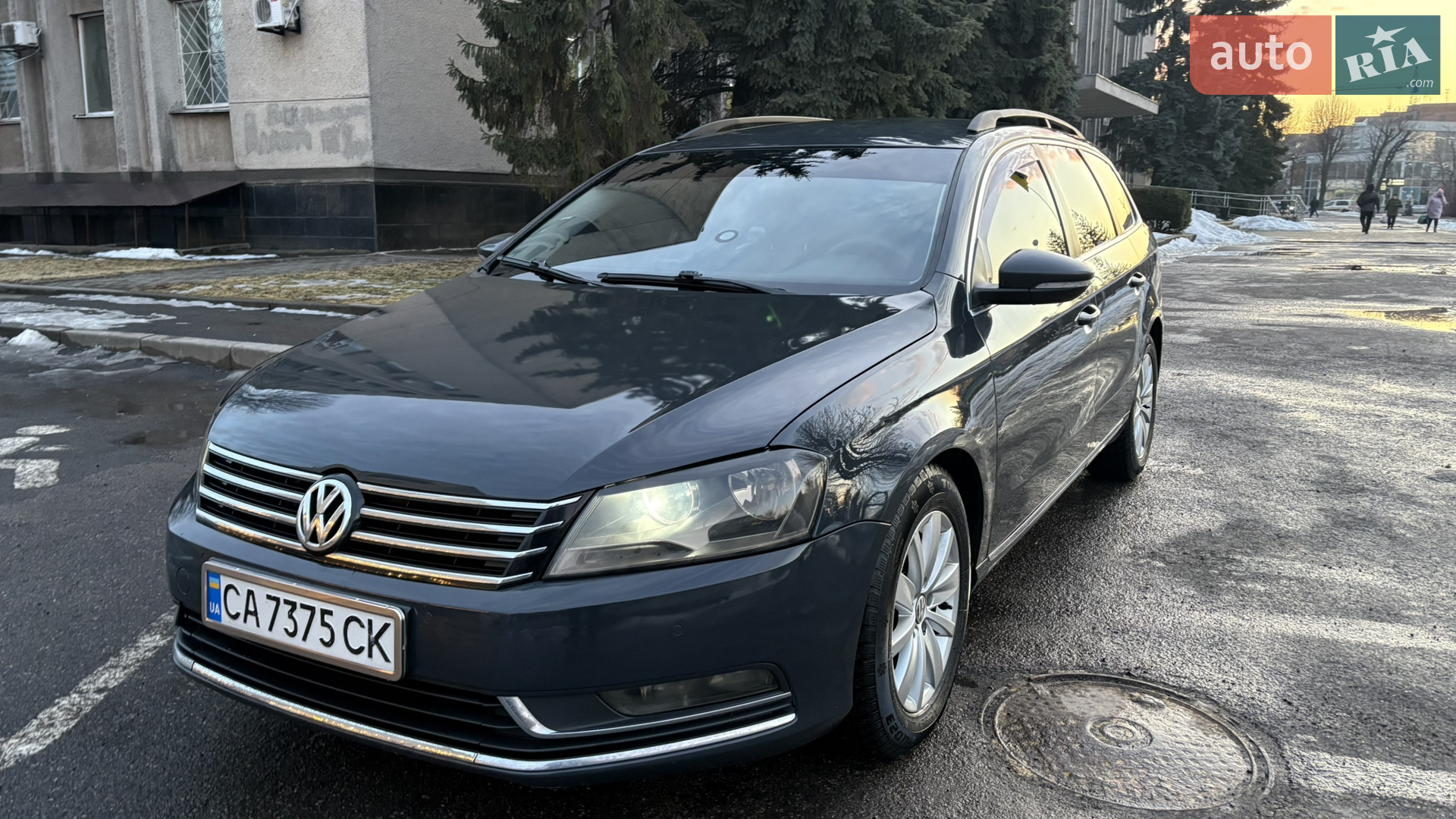 Volkswagen Passat, 2011