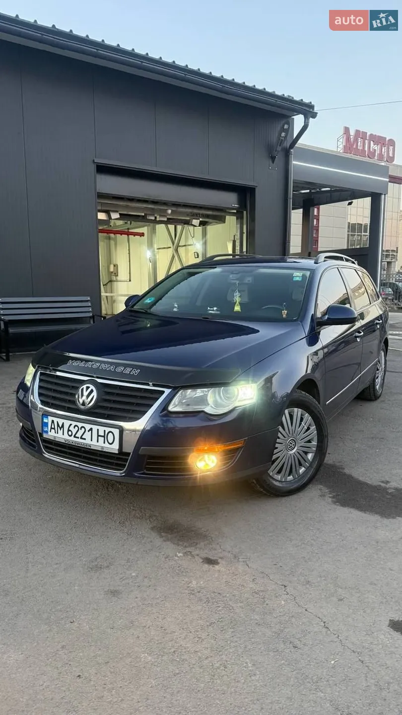 Volkswagen Passat, 2010