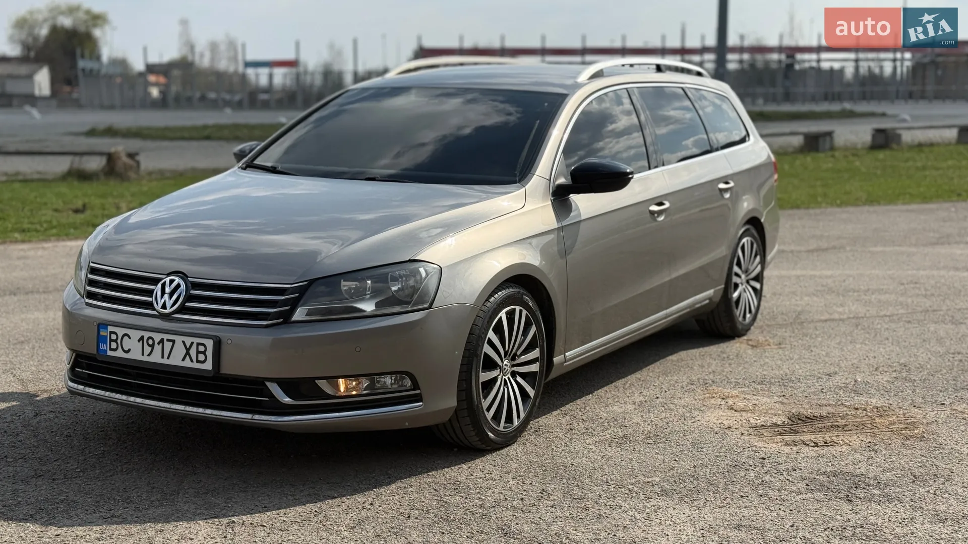 Volkswagen Passat, 2012