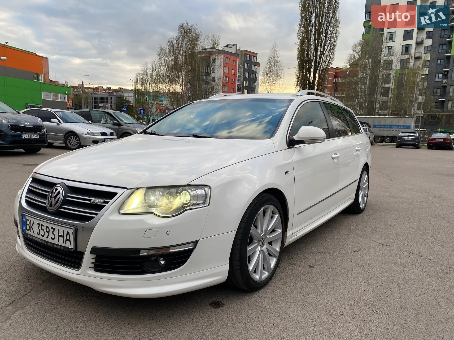 Volkswagen Passat, 2010