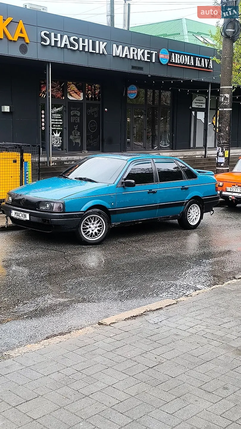 Volkswagen Passat, 1991