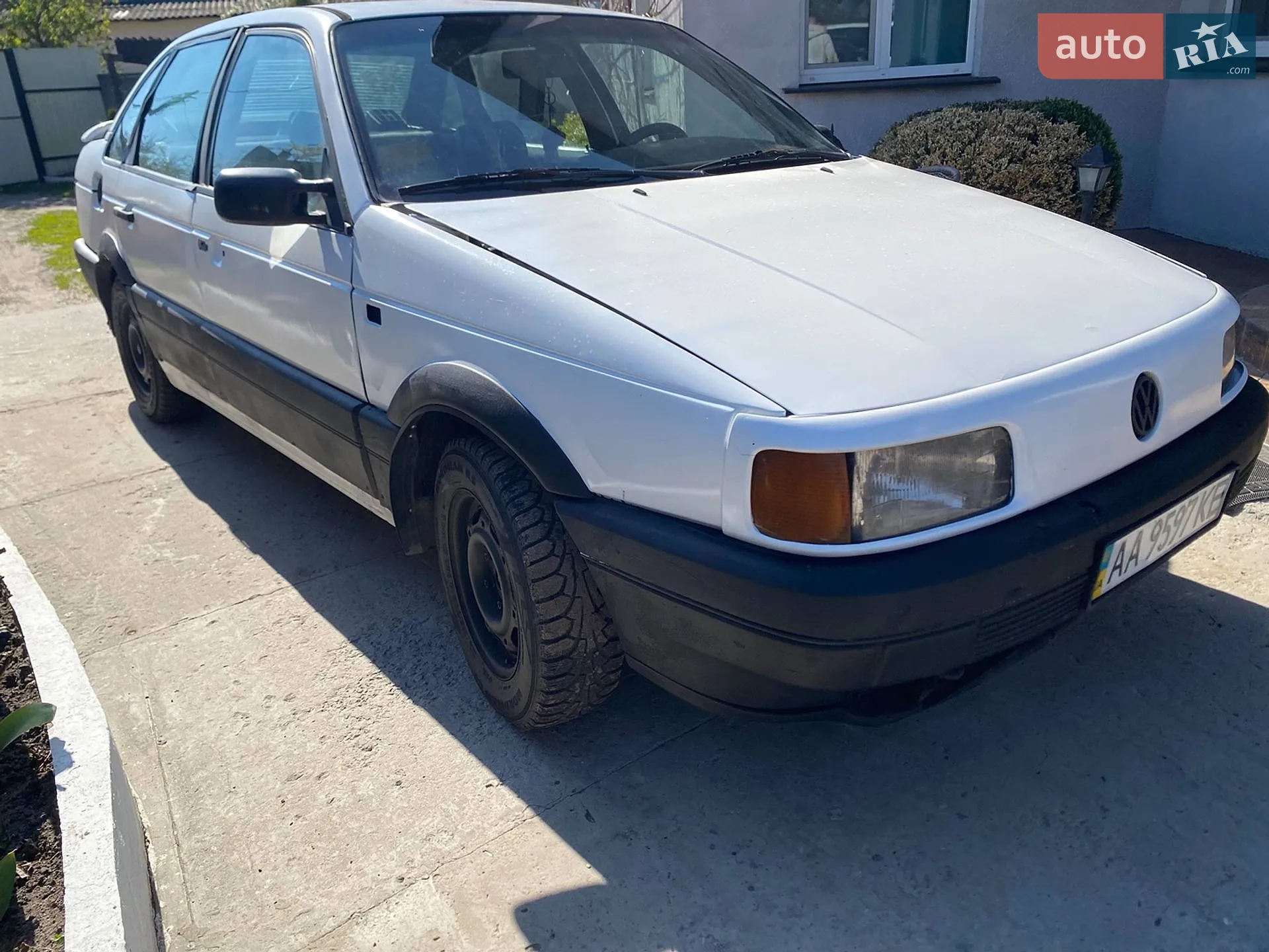 Volkswagen Passat, 1989
