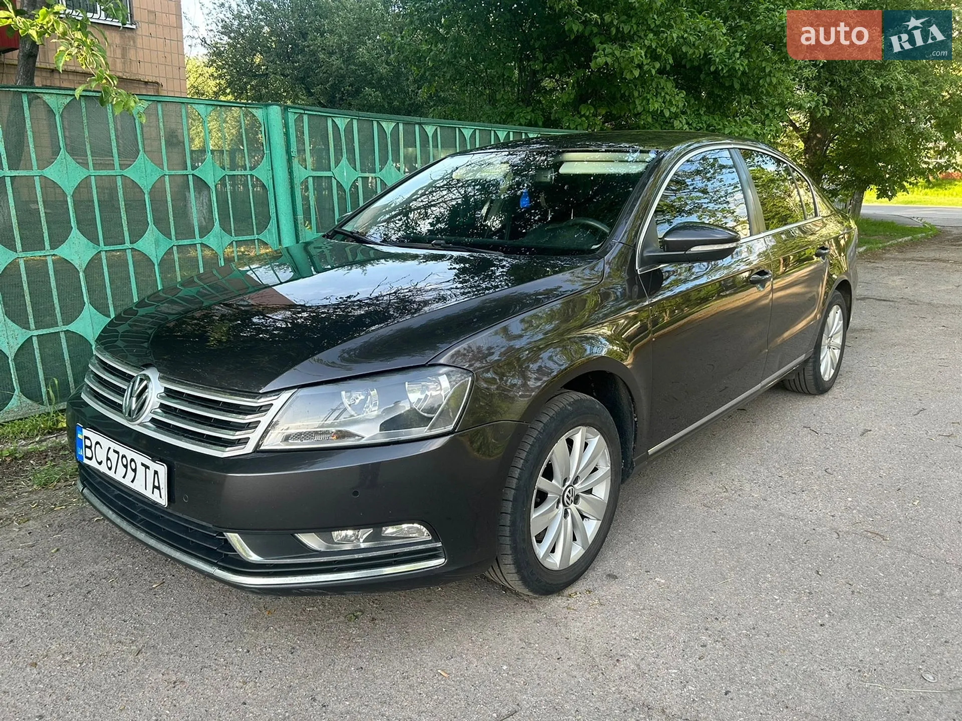 Volkswagen Passat, 2010