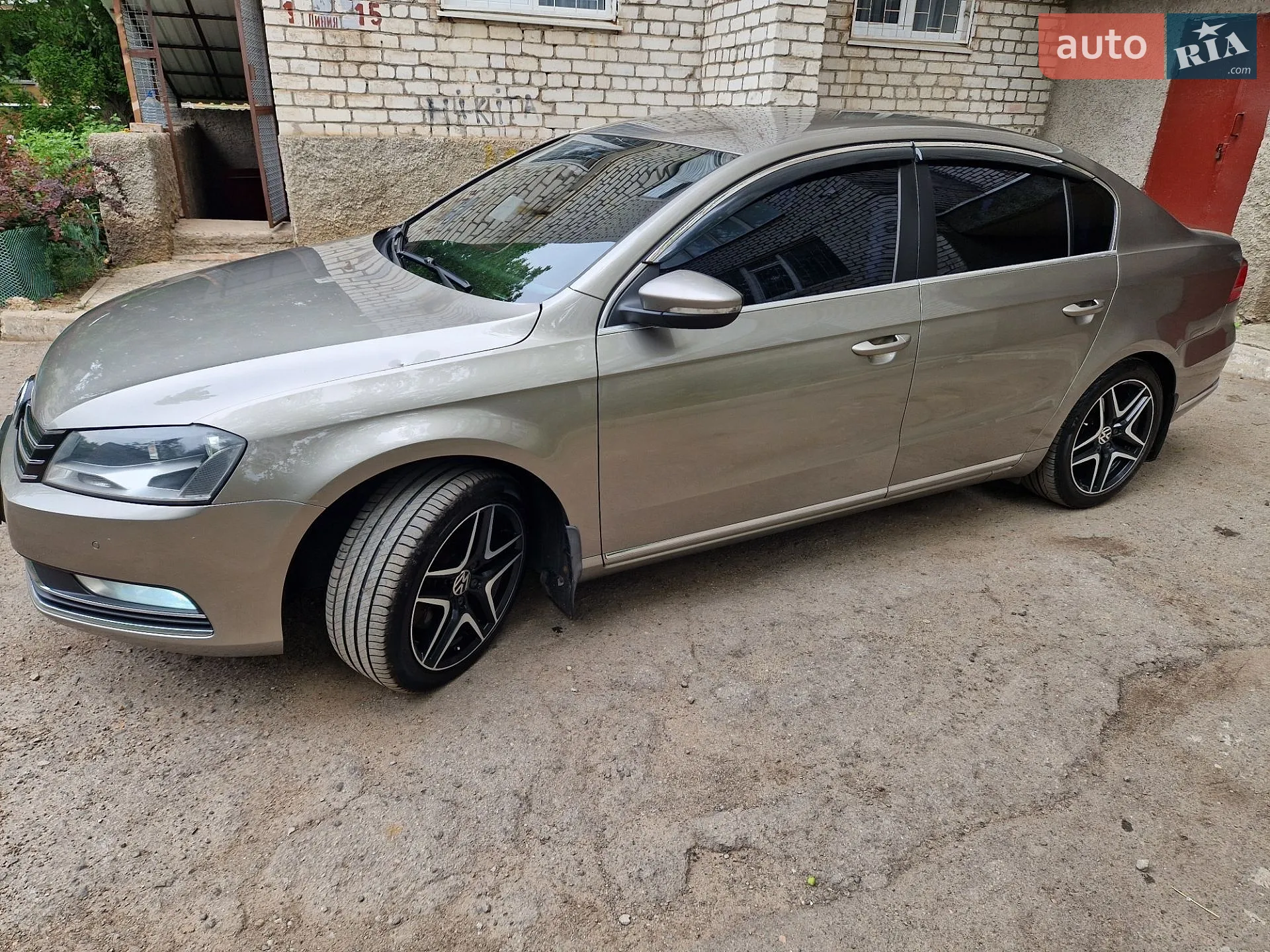 Volkswagen Passat, 2013