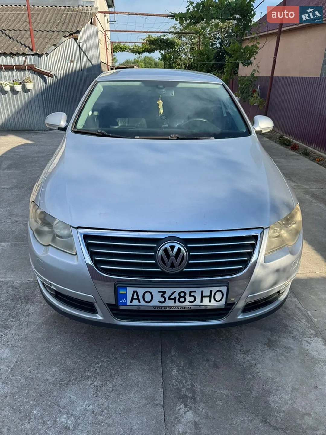 Volkswagen Passat, 2005