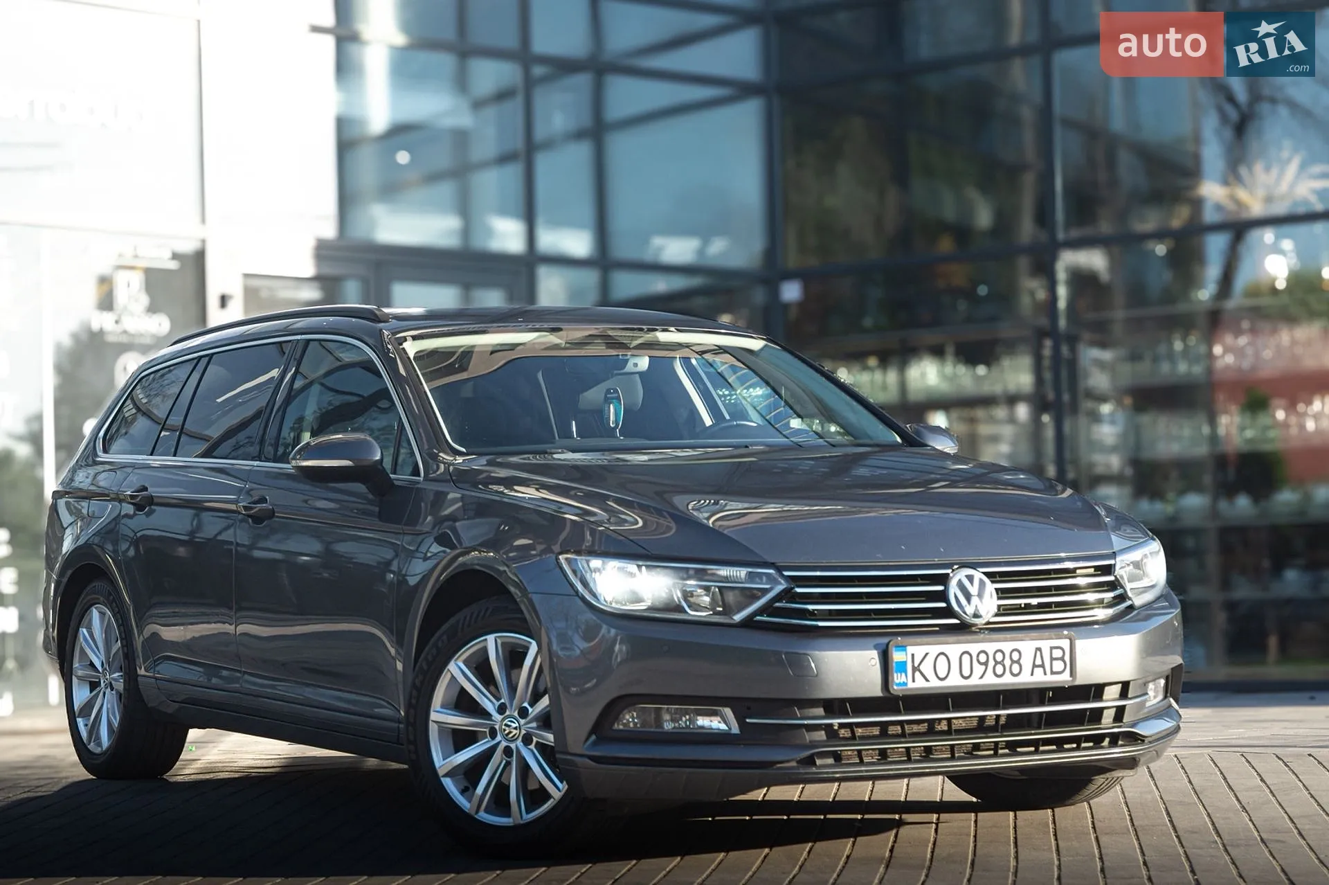 Volkswagen Passat, 2016