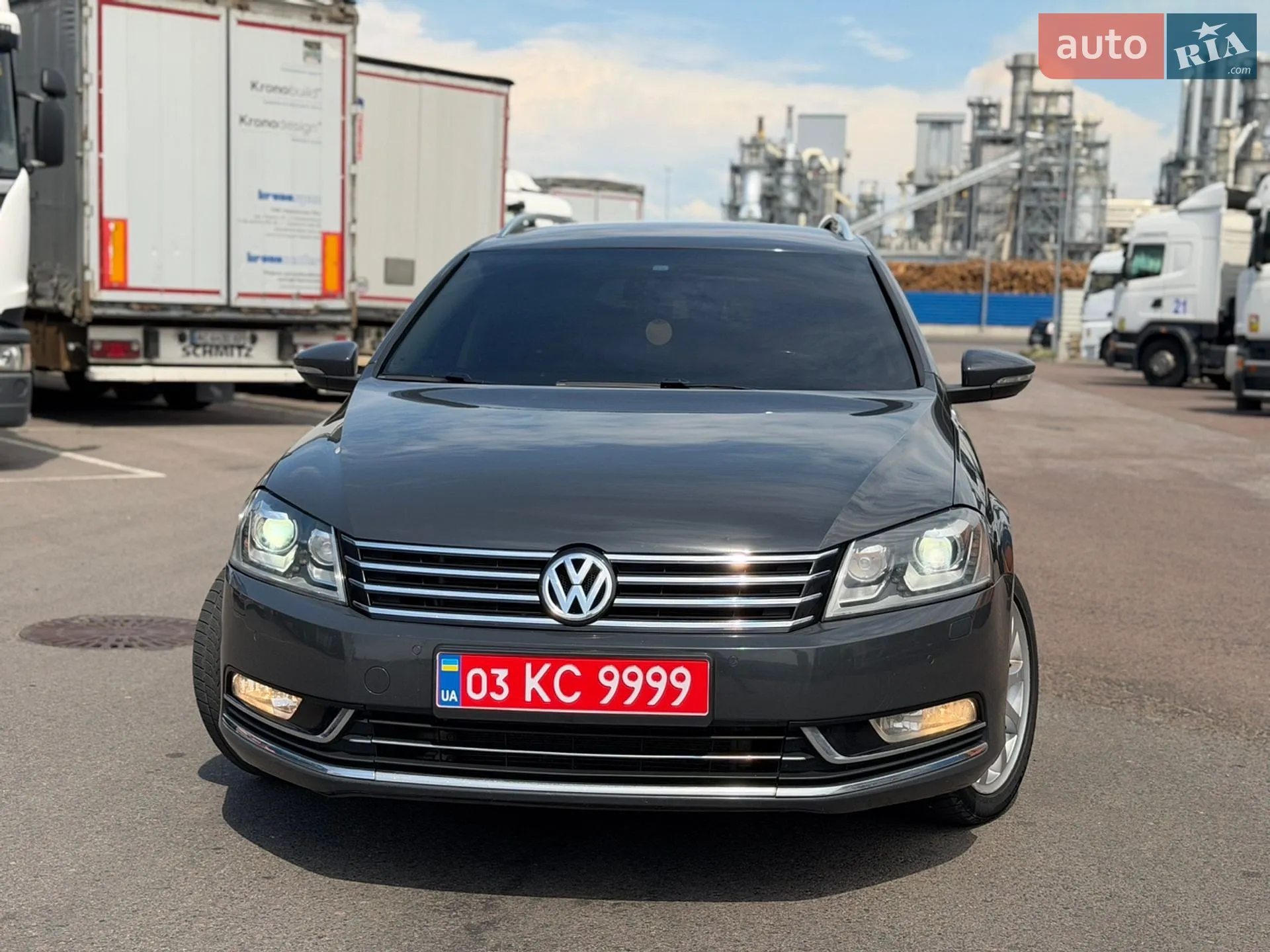 Volkswagen Passat, 2011