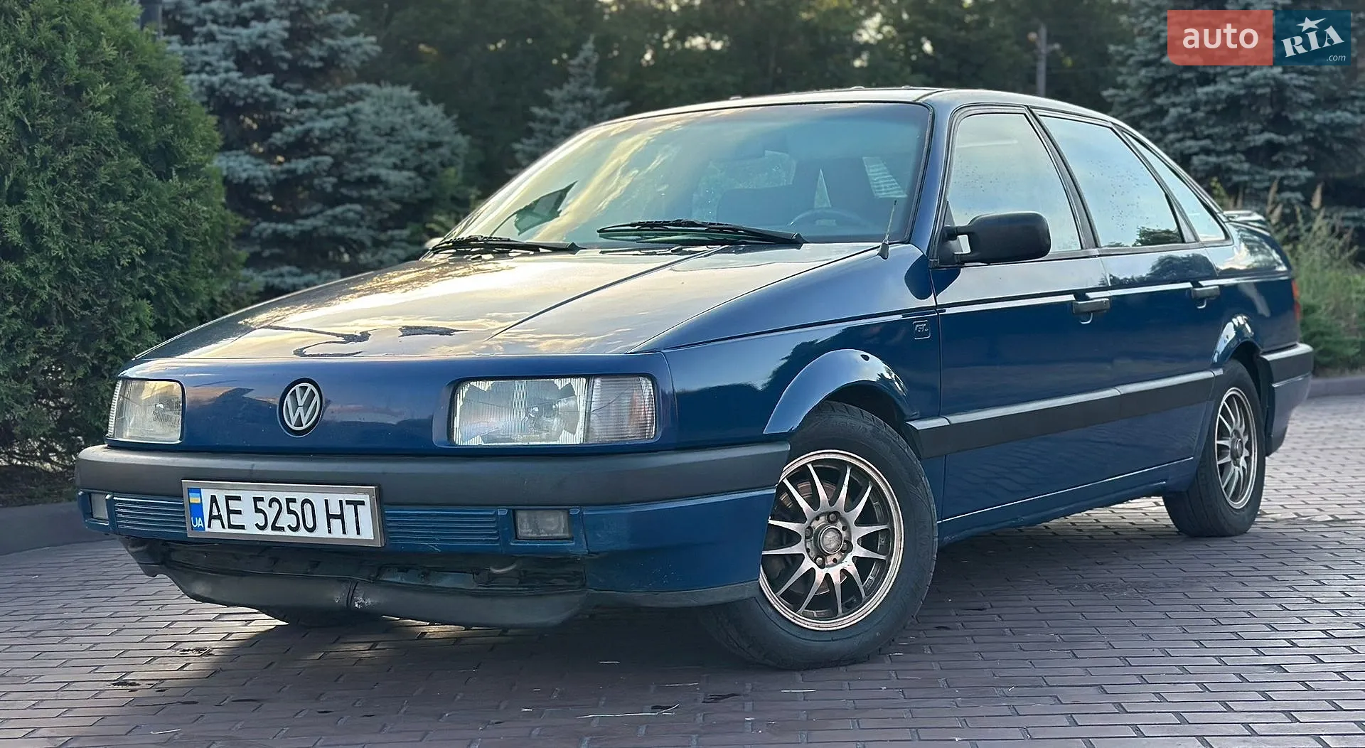 Volkswagen Passat, 1989
