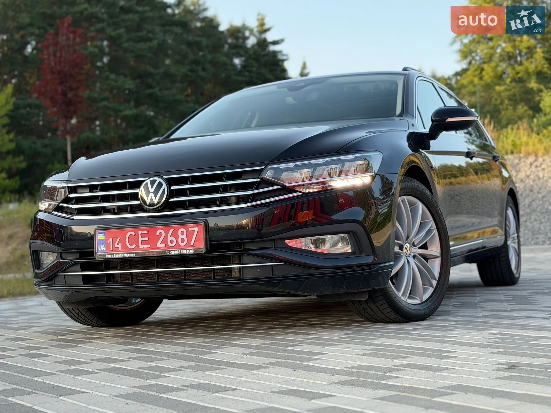 Volkswagen Passat 2022 — 1