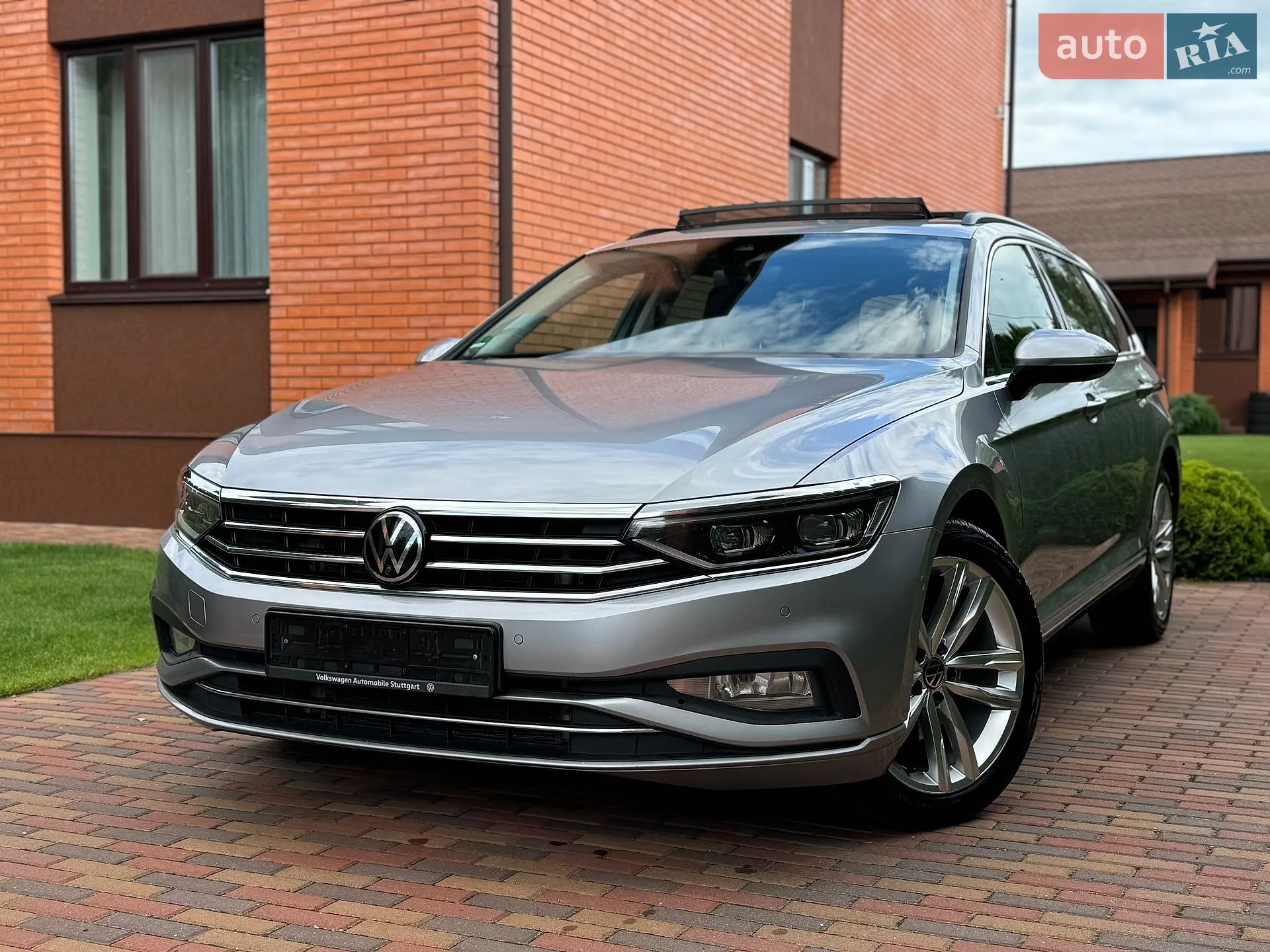 Volkswagen Passat, 2022