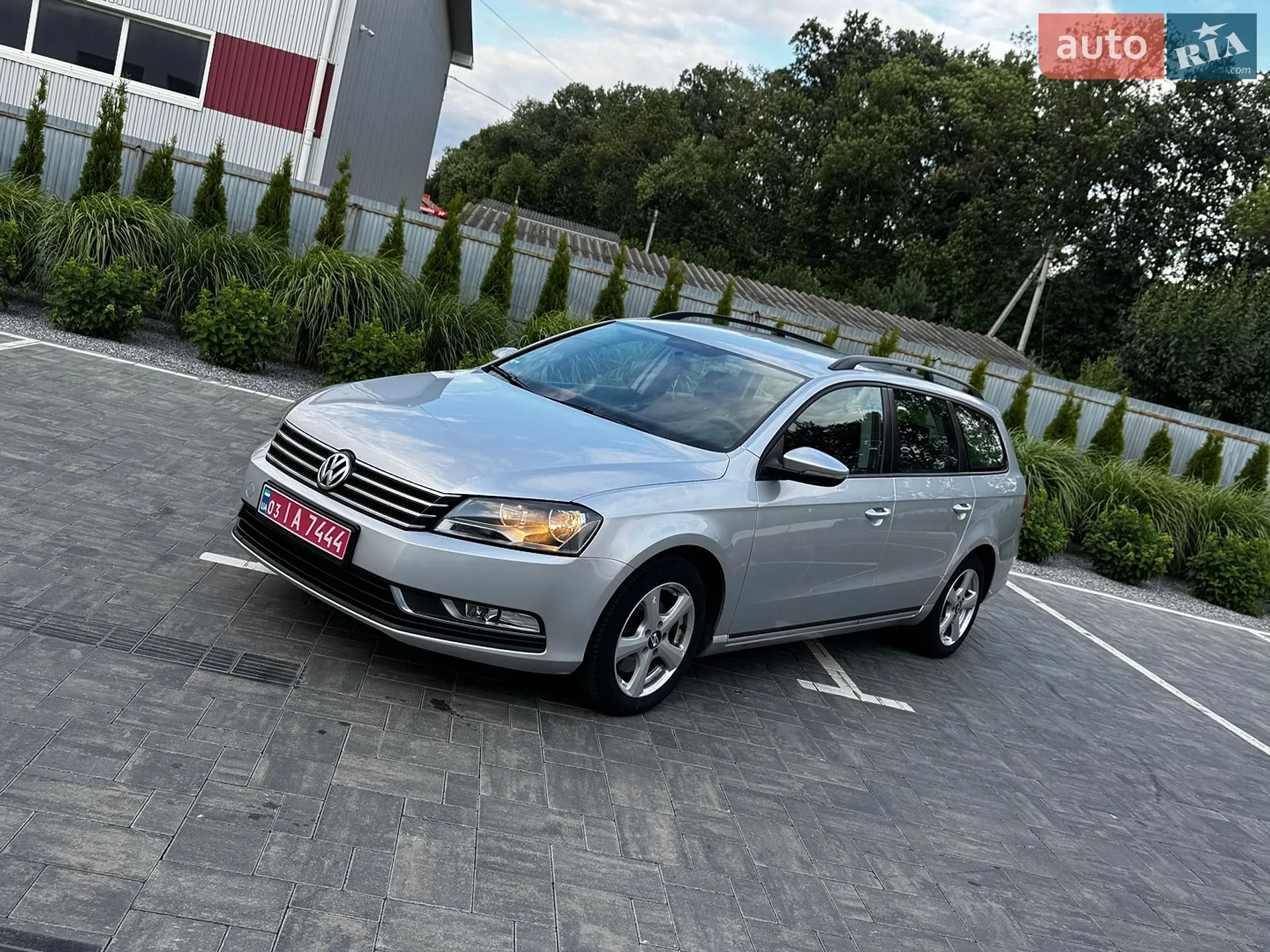 Volkswagen Passat, 2011