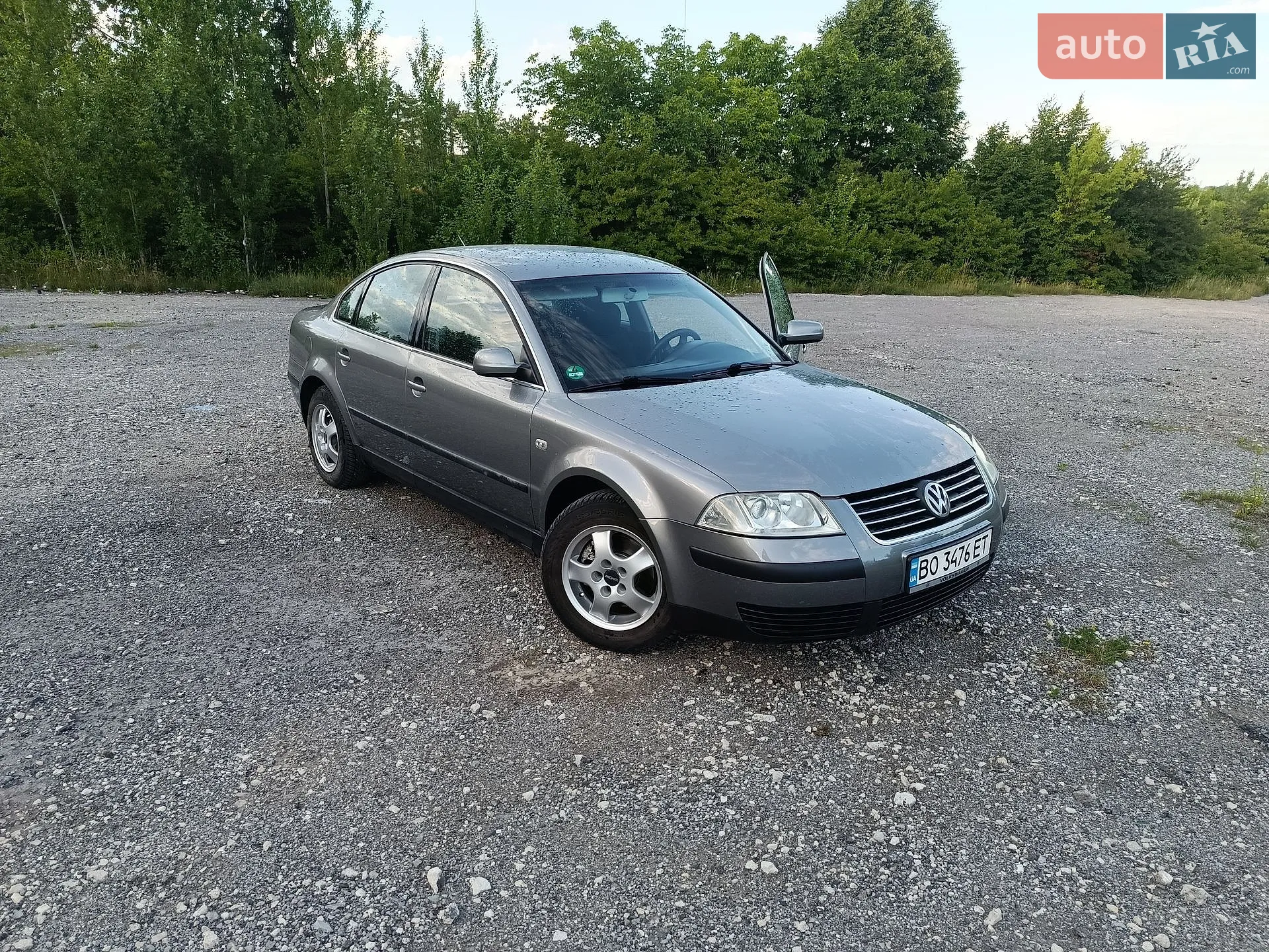 Volkswagen Passat, 2001