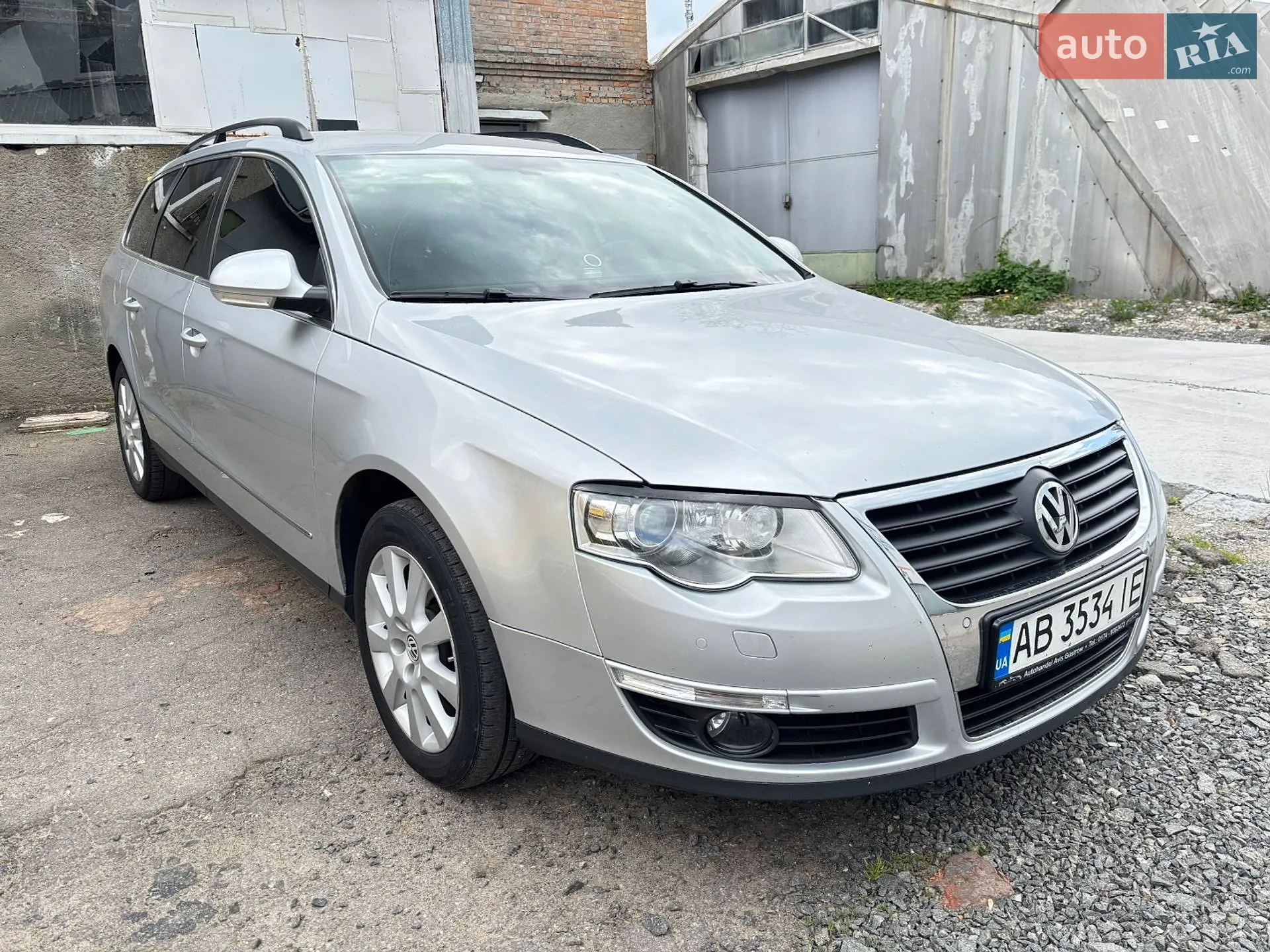 Volkswagen Passat, 2010