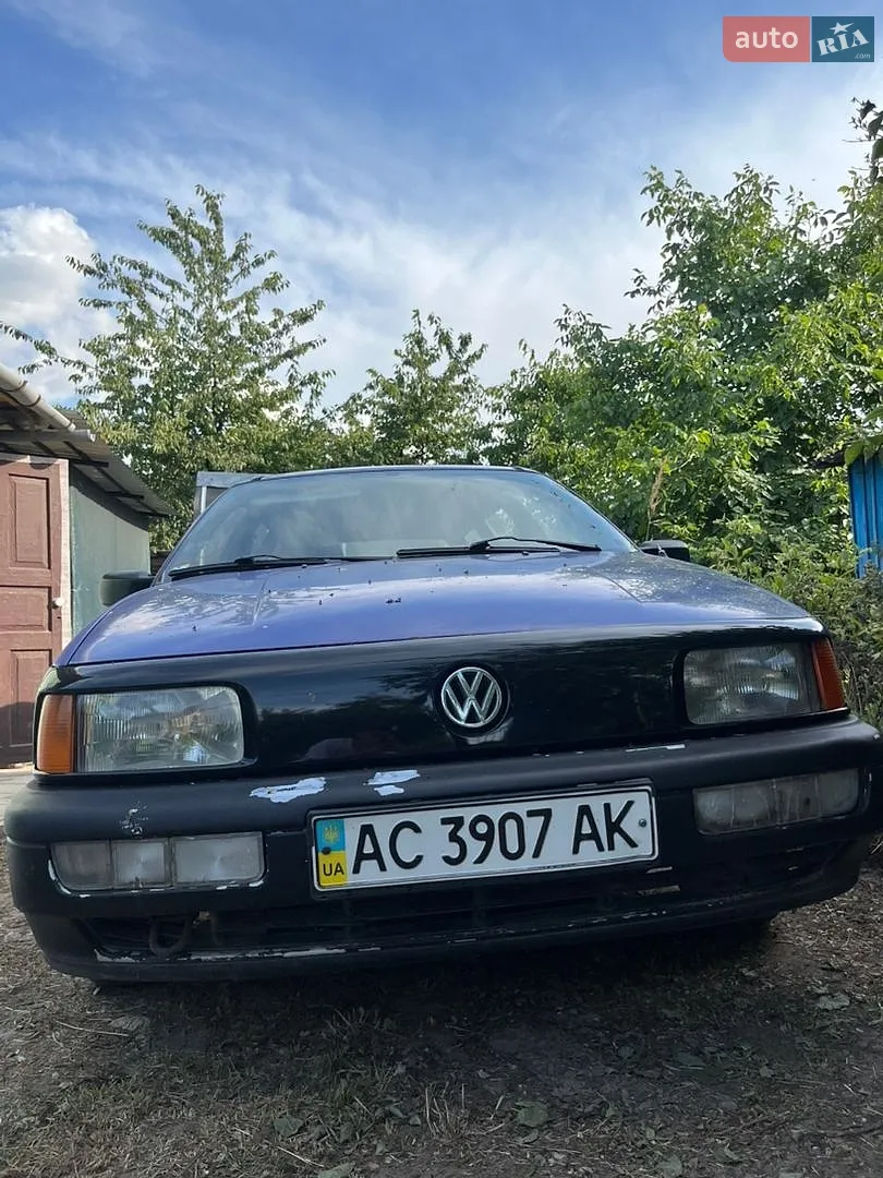 Volkswagen Passat, 1992