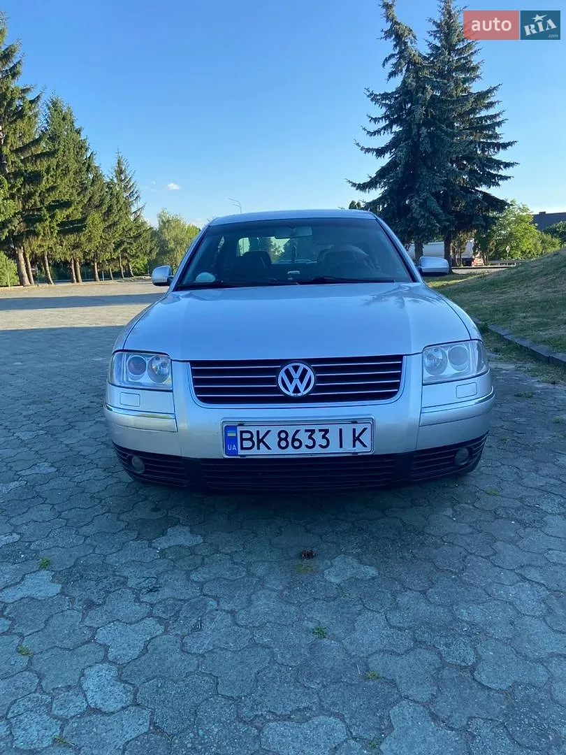 Volkswagen Passat, 2001
