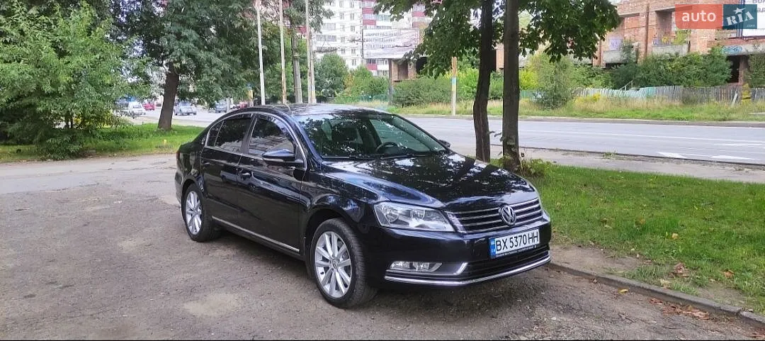 Volkswagen Passat, 2011