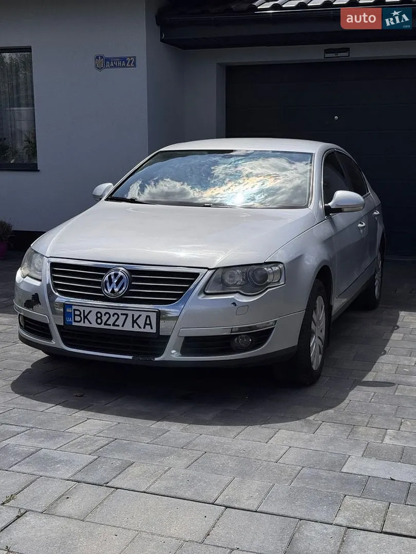Volkswagen Passat, 2005