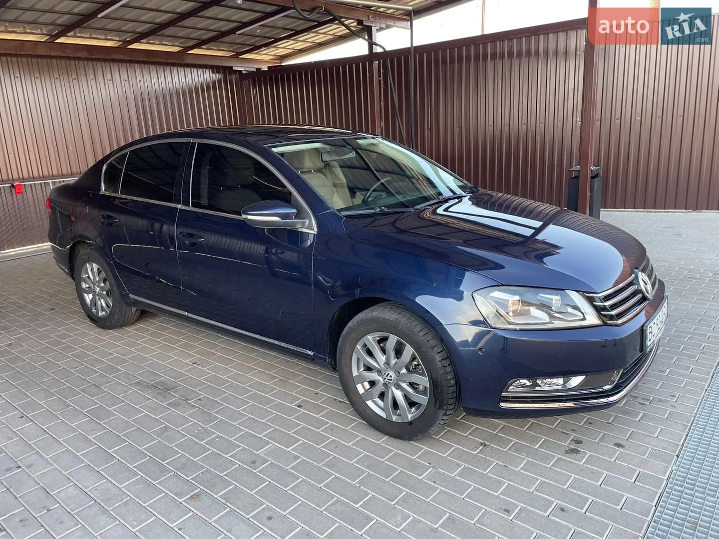 Volkswagen Passat, 2011
