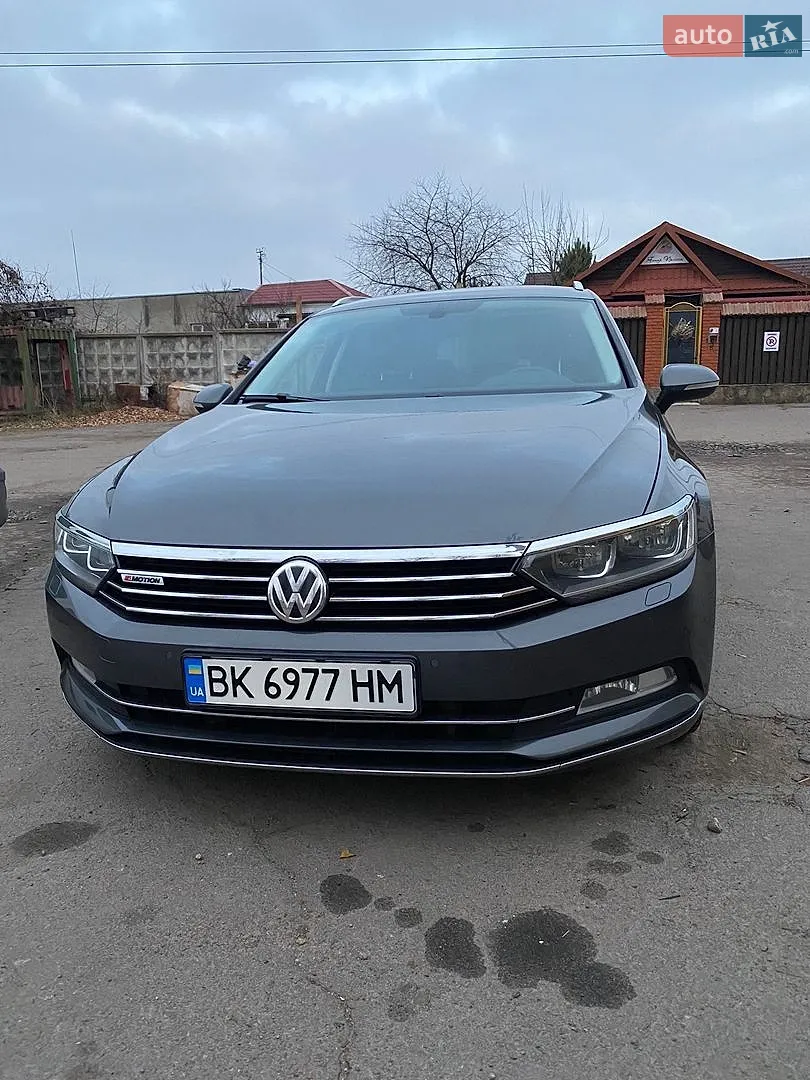Volkswagen Passat 2016 — 1