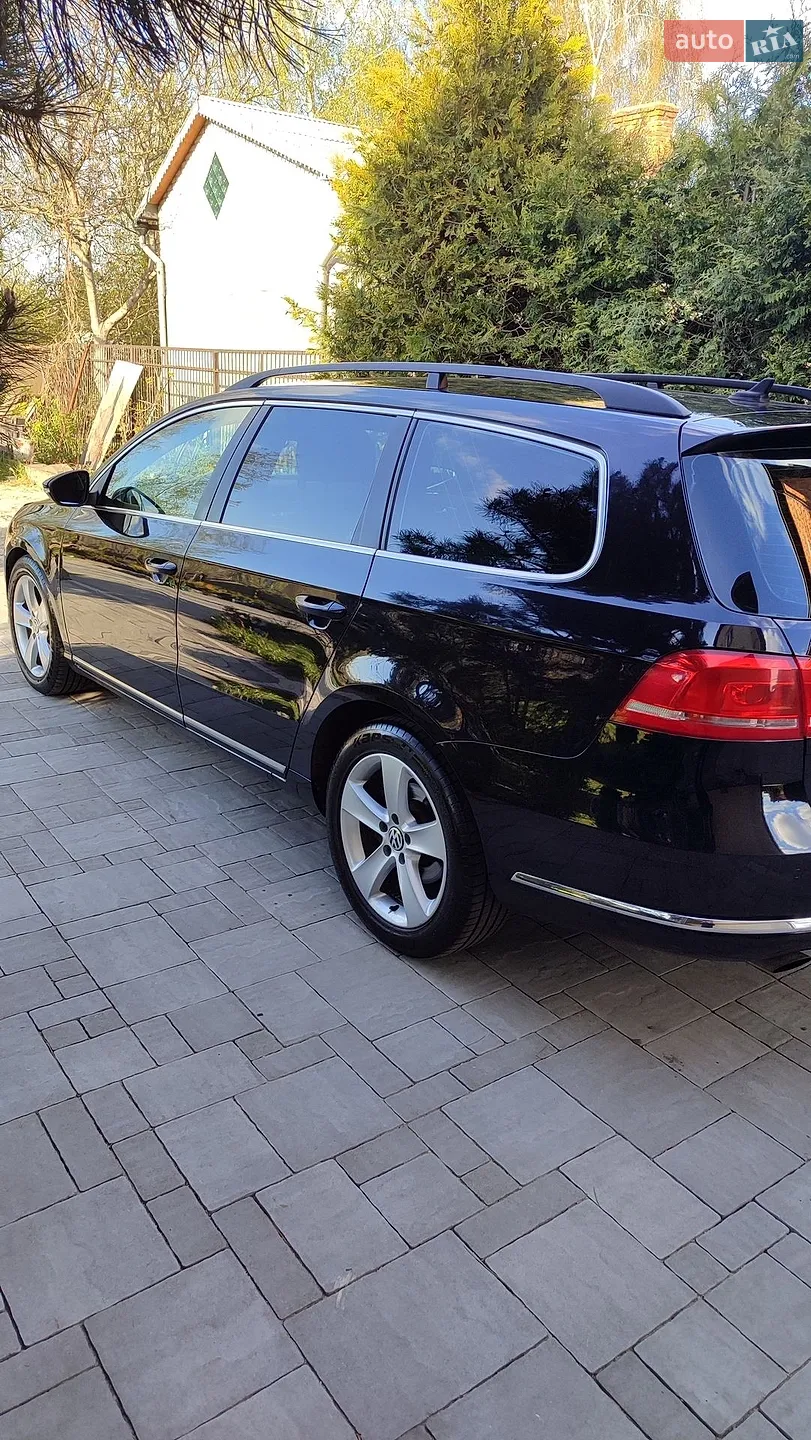 Volkswagen Passat, 2011