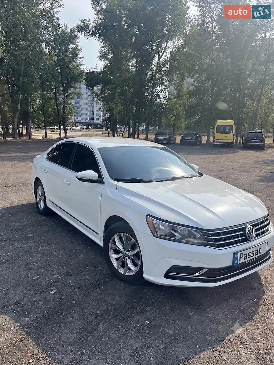 Volkswagen Passat, 2016