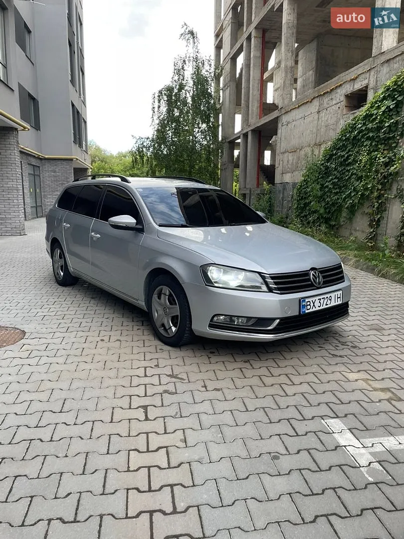 Volkswagen Passat, 2011