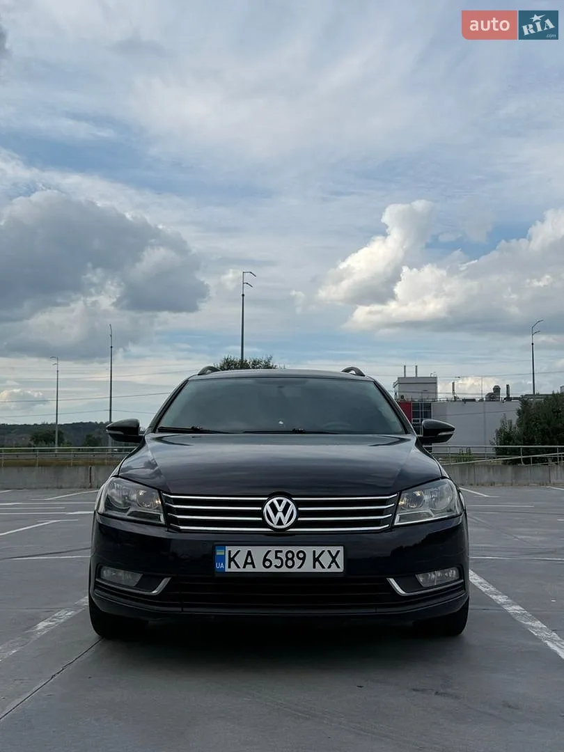 Volkswagen Passat, 2011