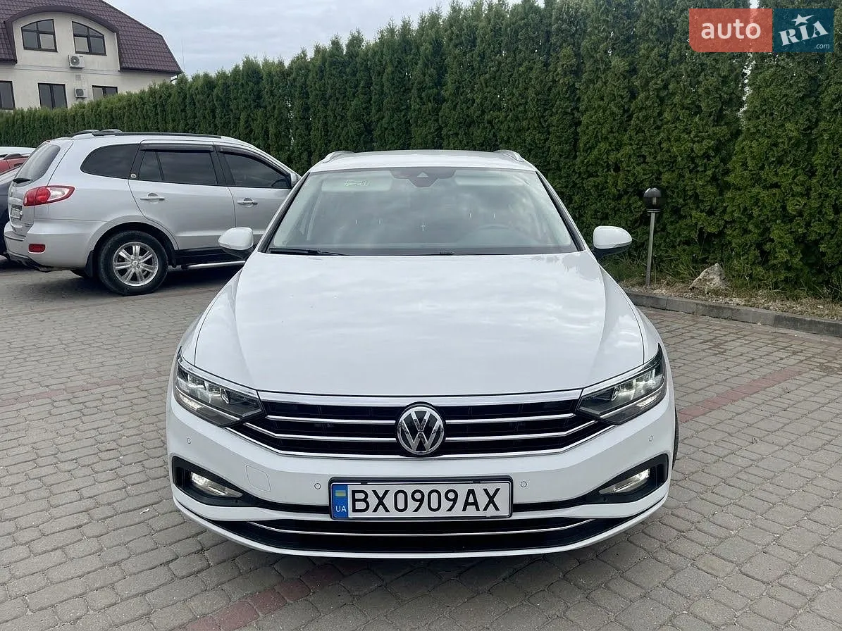 Volkswagen Passat, 2021