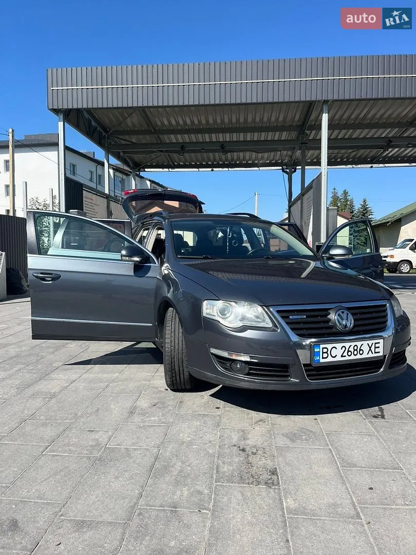 Volkswagen Passat, 2010