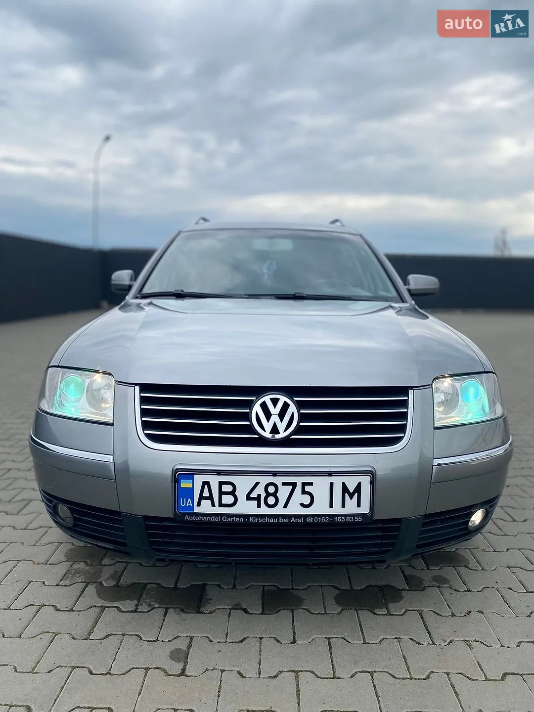 Volkswagen Passat, 2003