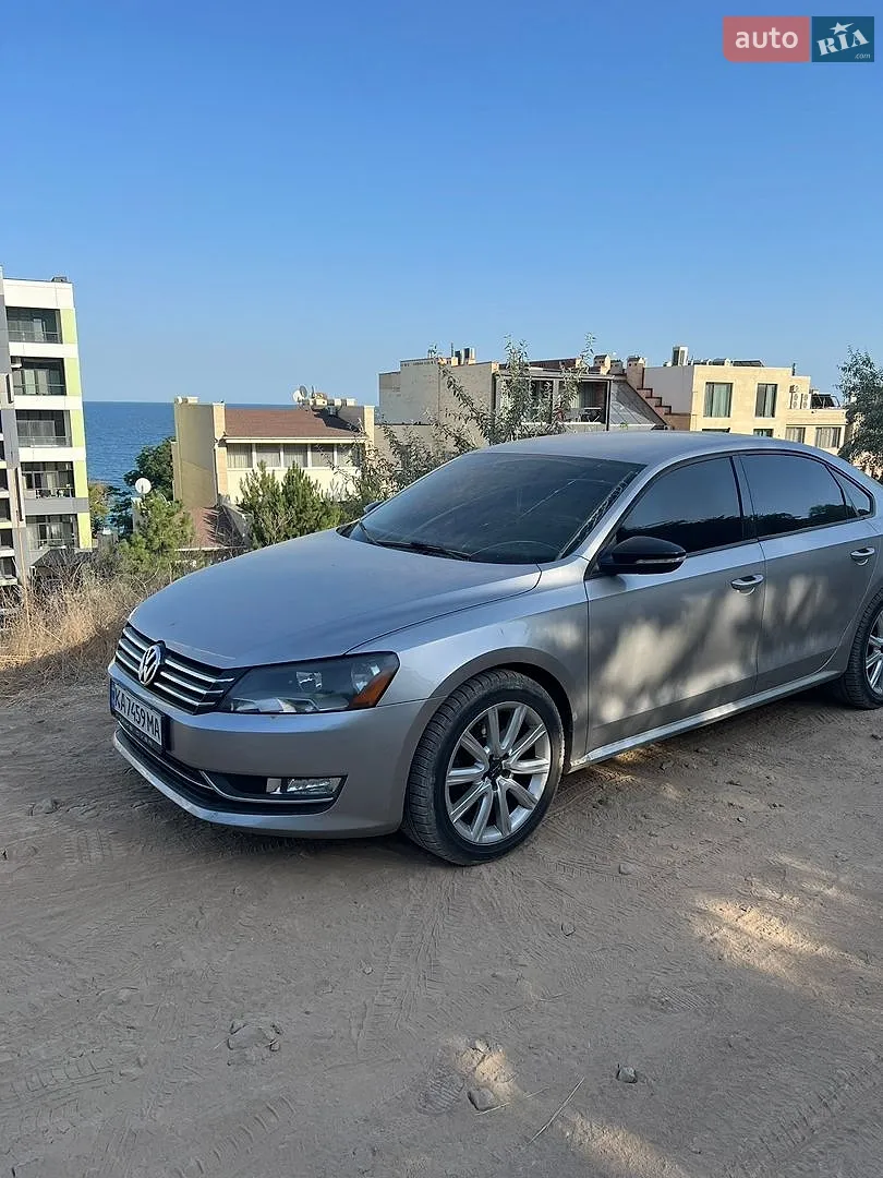 Volkswagen Passat, 2012