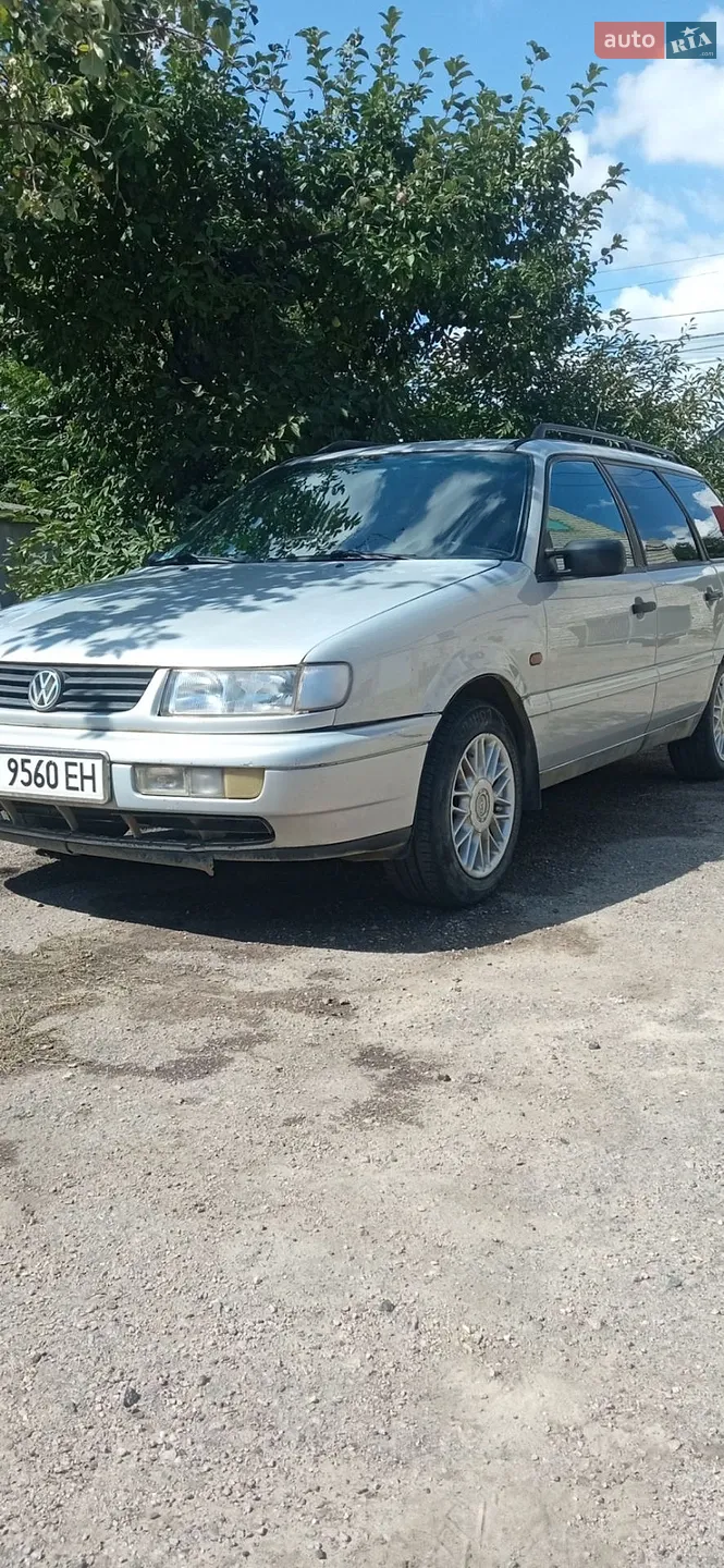Volkswagen Passat, 1996