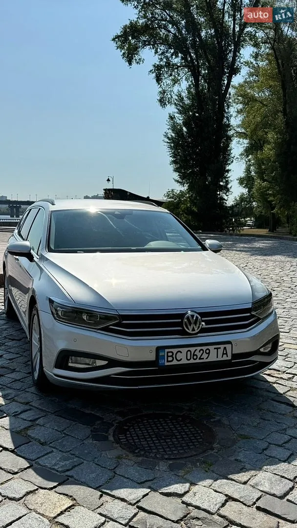 Volkswagen Passat, 2019